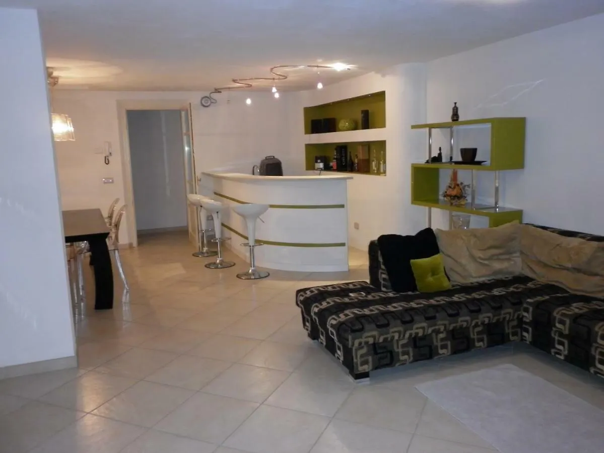 Deliziosa Villetta Forte dei Marmi Villa